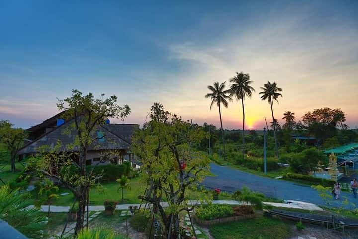 Dheva Resort